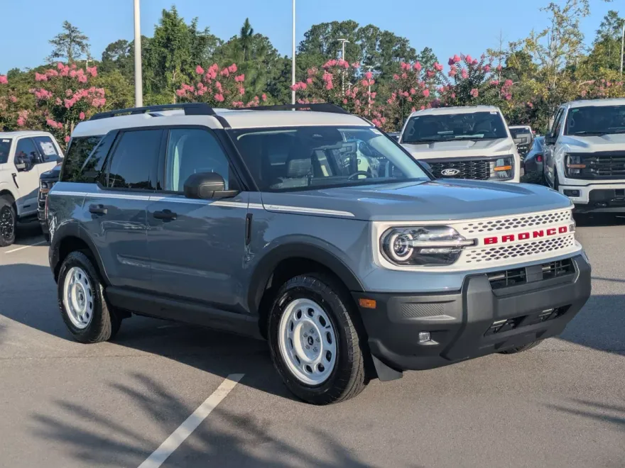 2025 Ford Bronco Sport Heritage photo 1