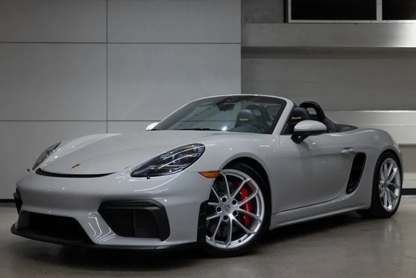 2022 Porsche Boxster Spyder photo 1
