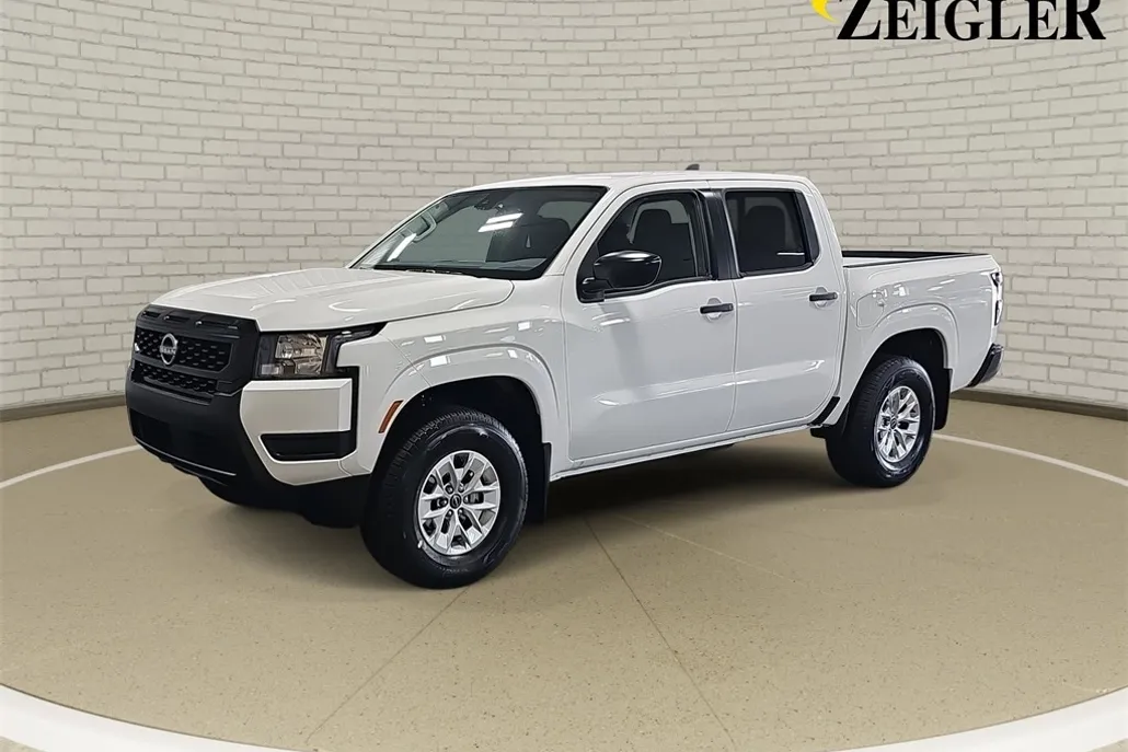 2025 Nissan Frontier S photo 1