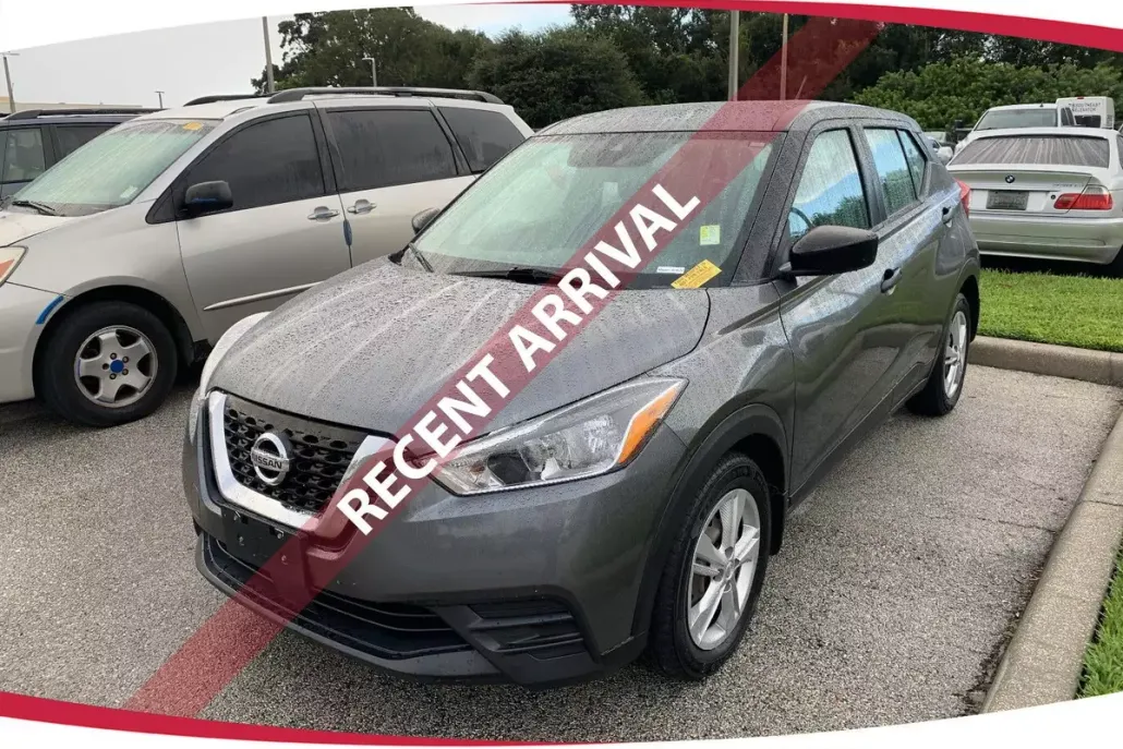 2020 Nissan Kicks S photo 1