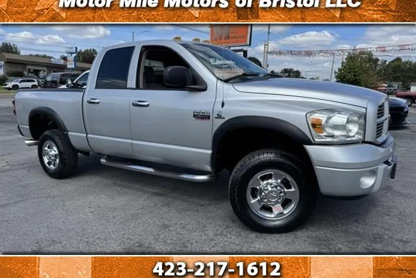2008 Dodge Ram SLT photo 1