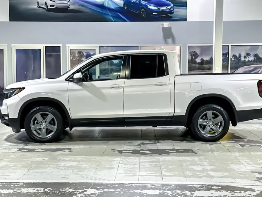 2023 Honda Ridgeline RTL photo 1