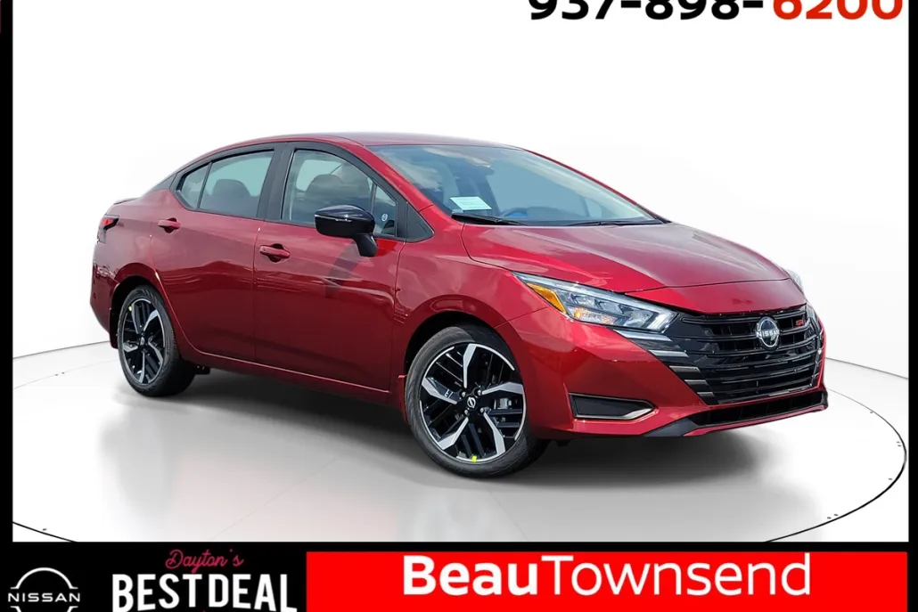 2025 Nissan Versa SR photo 1