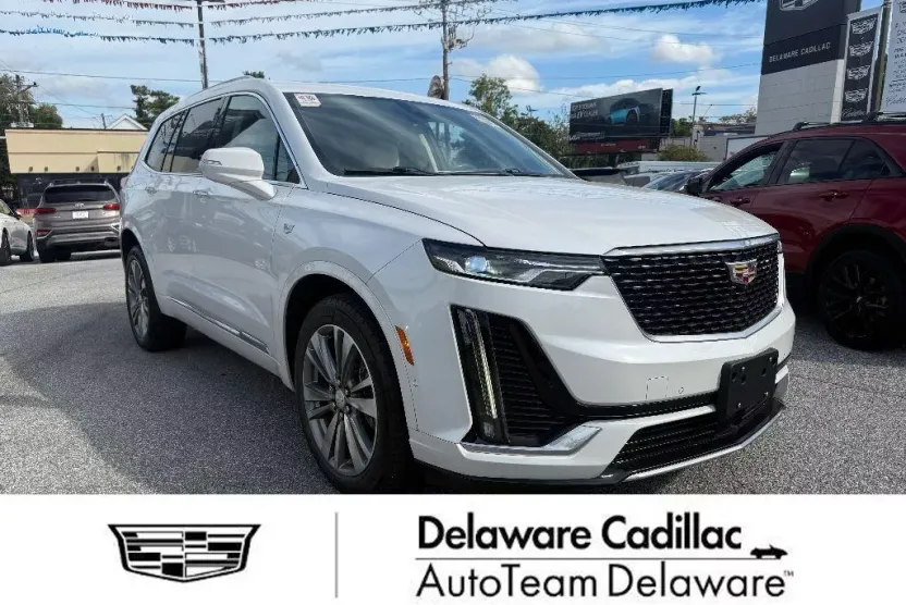 2022 Cadillac XT6 Premium Luxury photo 1