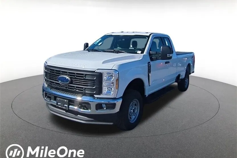 2024 Ford F-250 photo 1