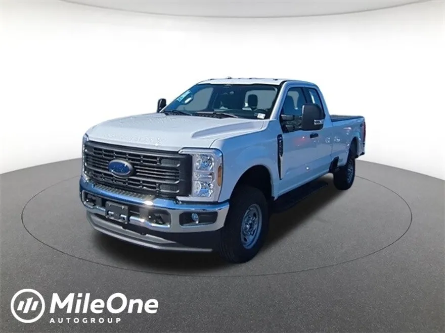 2024 Ford F-250 photo 1