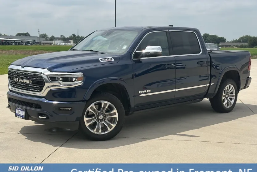 2023 Ram 1500 Limited photo 1