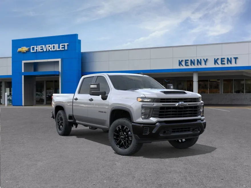 2026 Chevrolet Silverado 2500HD Custom photo 1