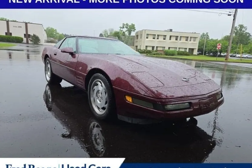 1993 Chevrolet Corvette Base photo 1