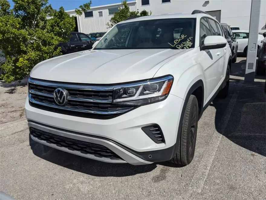 2022 Volkswagen Atlas SE Technology photo 1