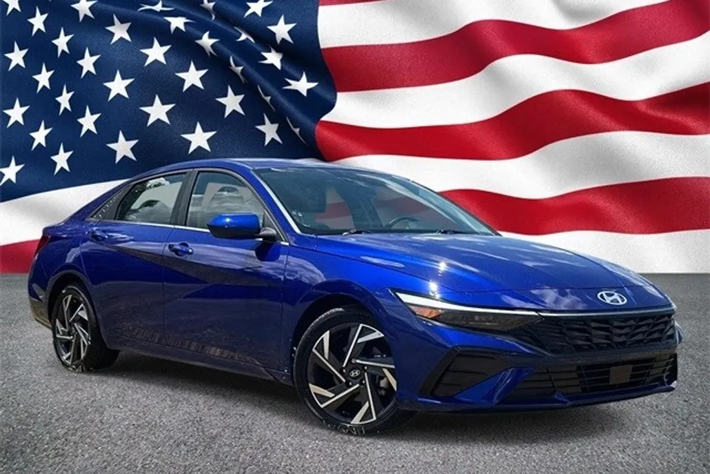 2024 Hyundai Elantra SEL Convenience photo 1