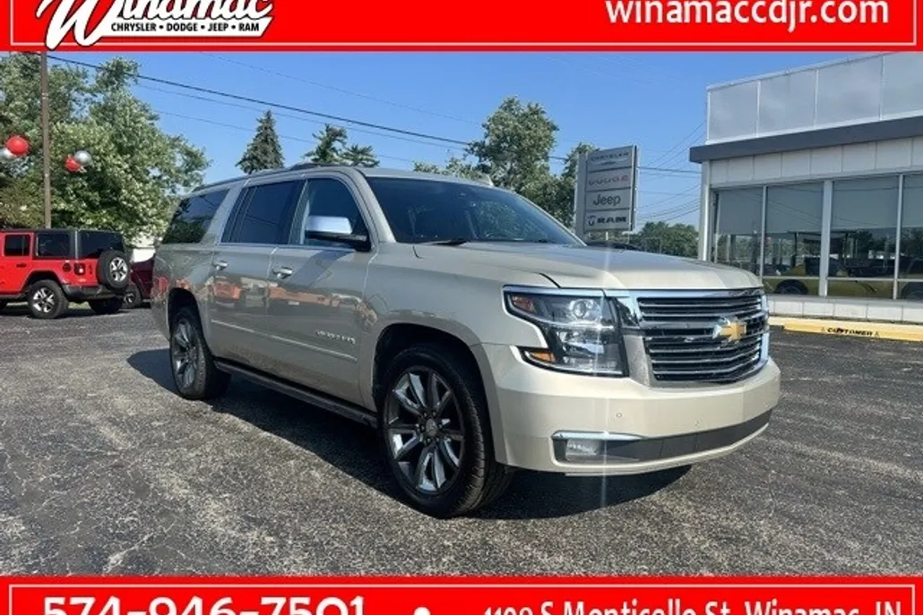 2017 Chevrolet Suburban Premier photo 1