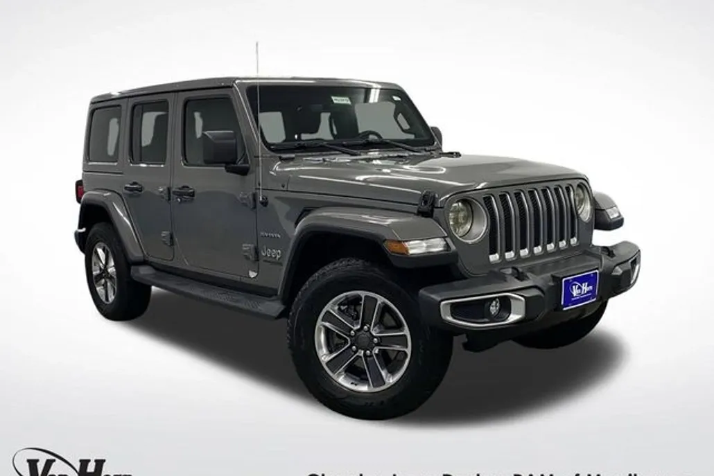 2018 Jeep Wrangler Unlimited Sahara photo 1