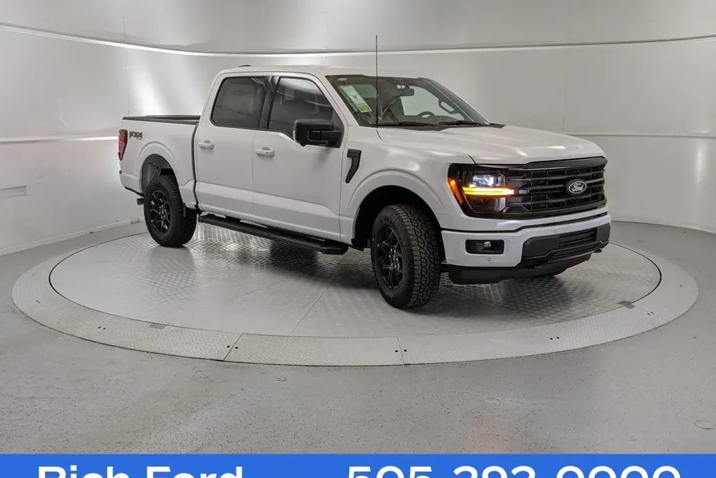 2025 Ford F-150 XLT photo 1