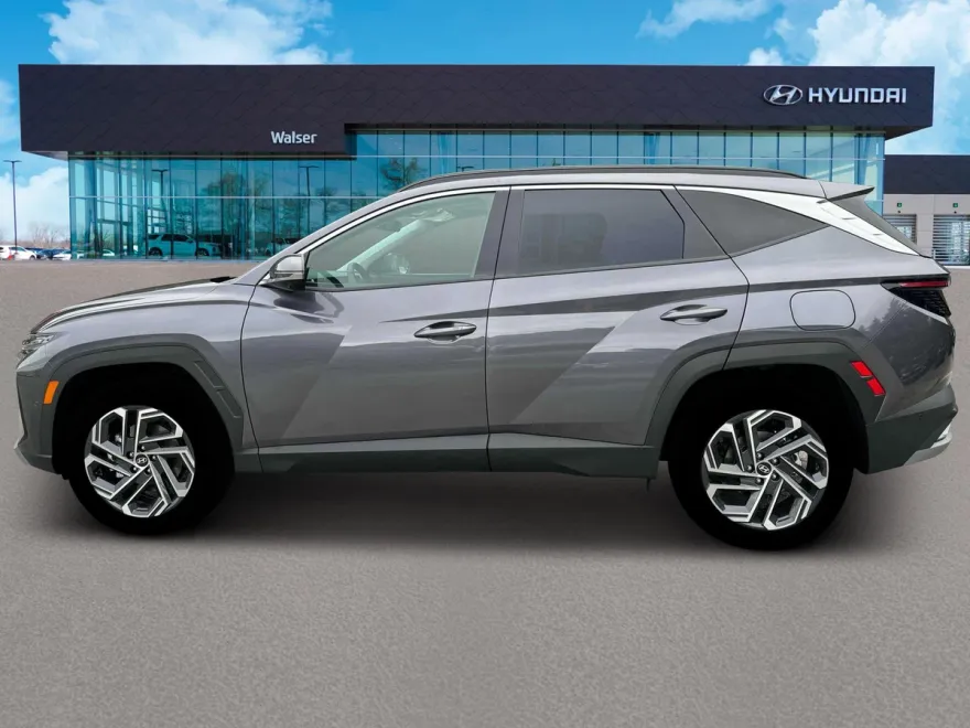 2025 Hyundai Tucson Hybrid Limited photo 1
