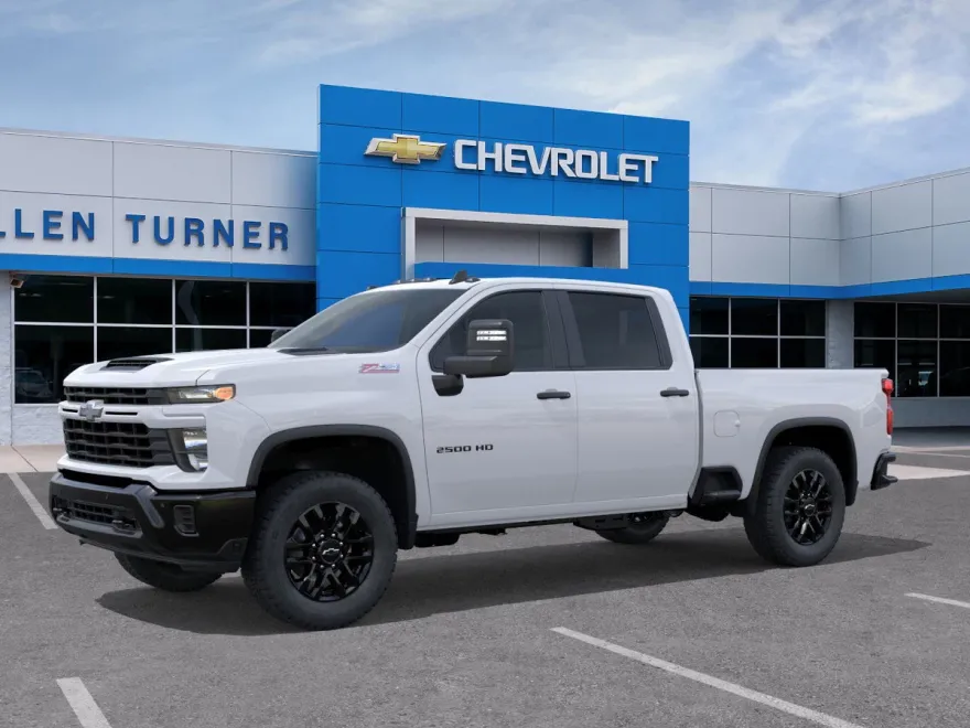 2026 Chevrolet Silverado 2500HD Custom photo 1