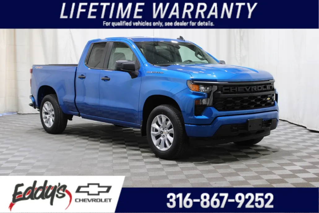 2024 Chevrolet Silverado 1500 Custom photo 1