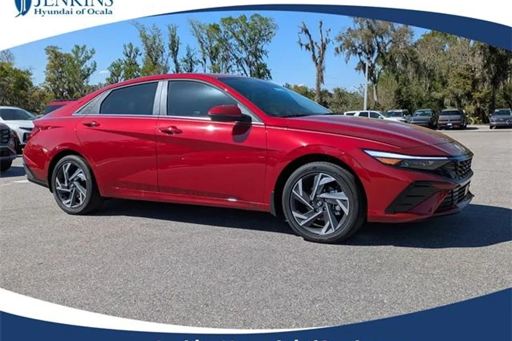 2025 Hyundai Elantra Hybrid Limited photo 1