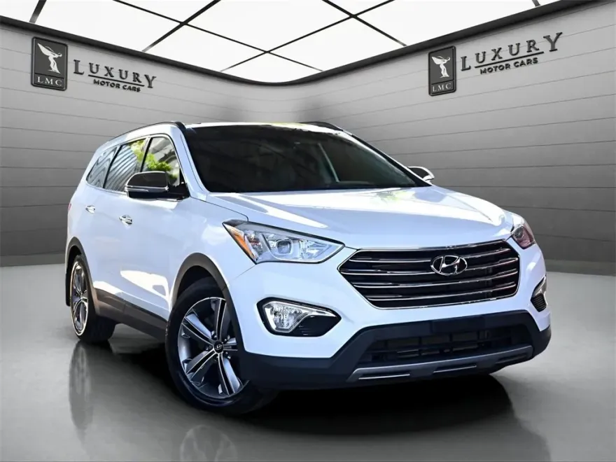 2016 Hyundai Santa Fe Limited photo 1