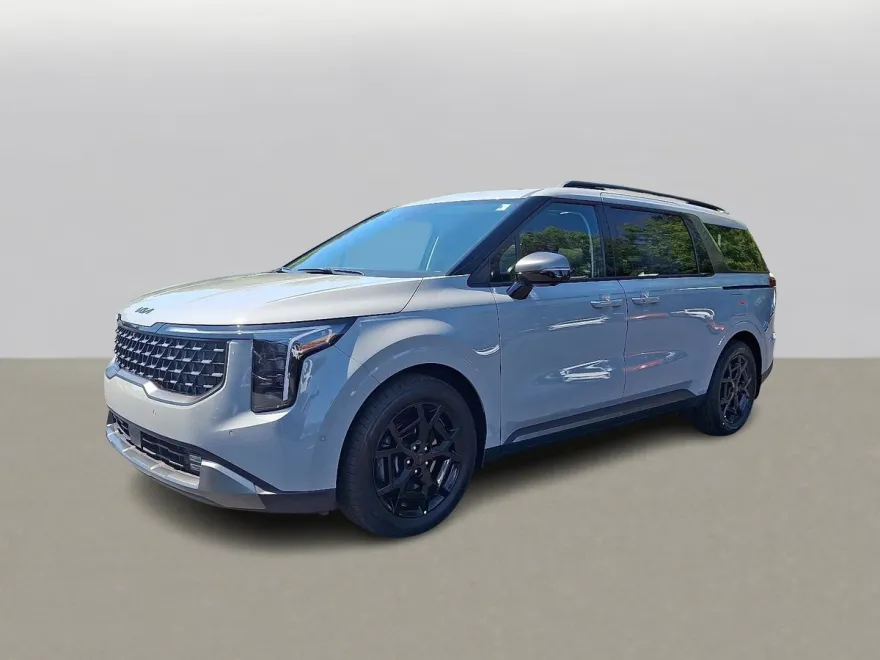 2026 Kia Carnival SX photo 1