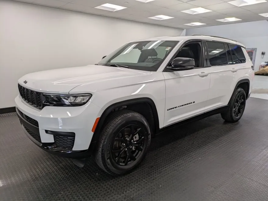 2024 Jeep Grand Cherokee Altitude X photo 1