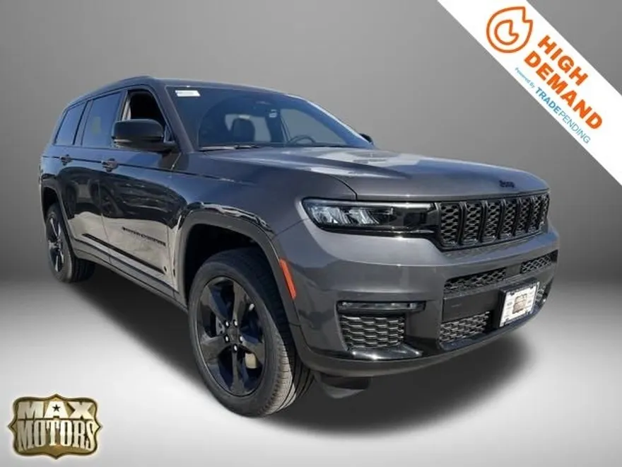 2025 Jeep Grand Cherokee Limited photo 1