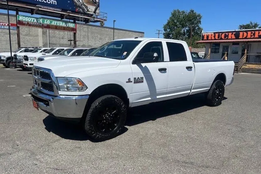 2016 Ram 3500 Tradesman photo 1