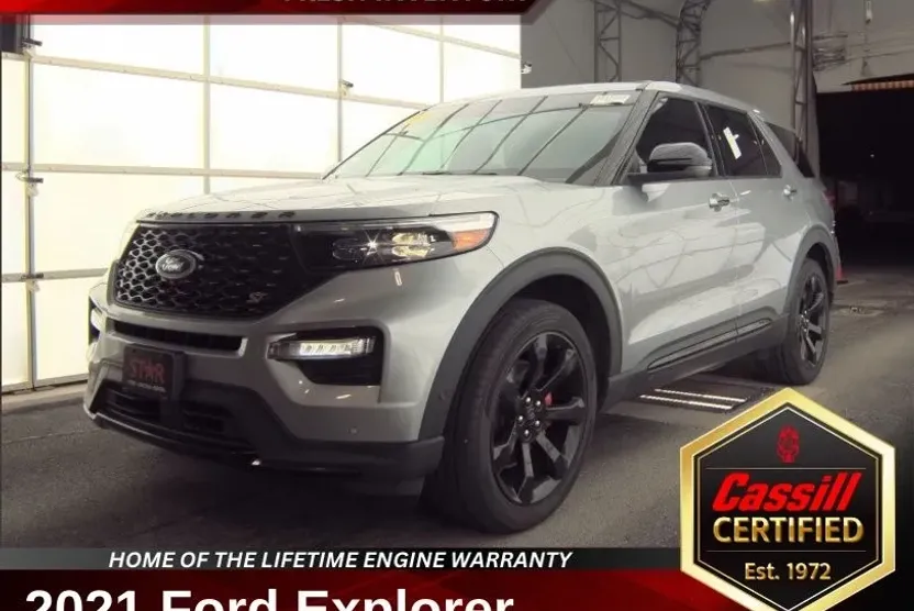 2021 Ford Explorer ST photo 1