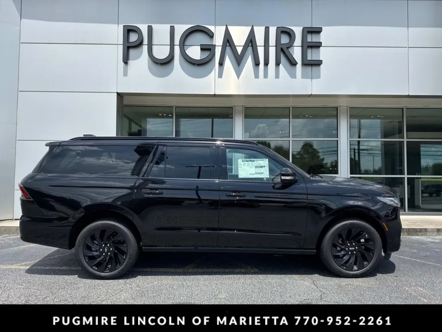 2025 Lincoln Navigator L Reserve photo 1