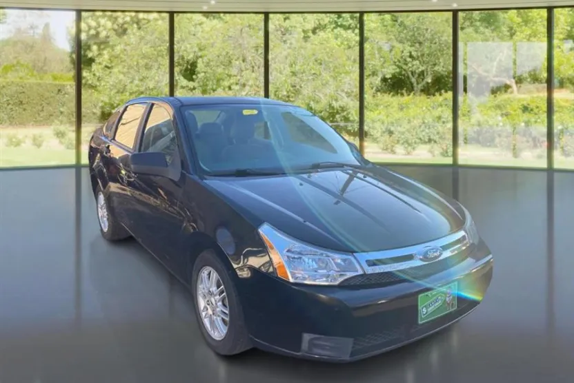 2009 Ford Focus SE photo 1