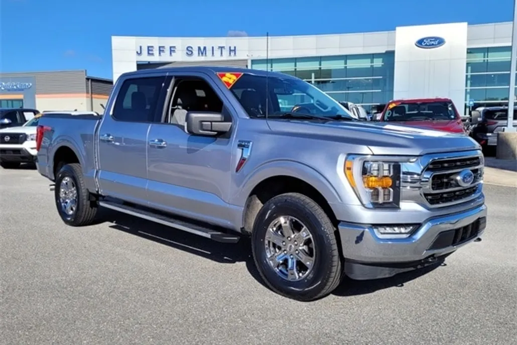 2023 Ford F-150 XLT photo 1