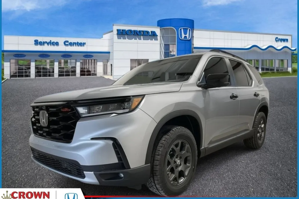 2025 Honda Pilot TrailSport photo 1