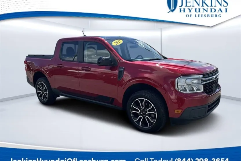 2022 Ford Maverick Lariat photo 1