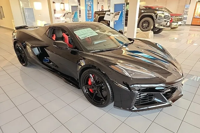 2026 Chevrolet Corvette E-Ray 3LZ photo 1