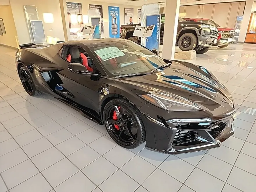 2026 Chevrolet Corvette E-Ray 3LZ photo 1