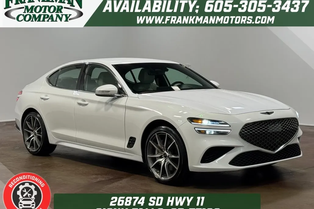 2025 Genesis G70 2.5T photo 1