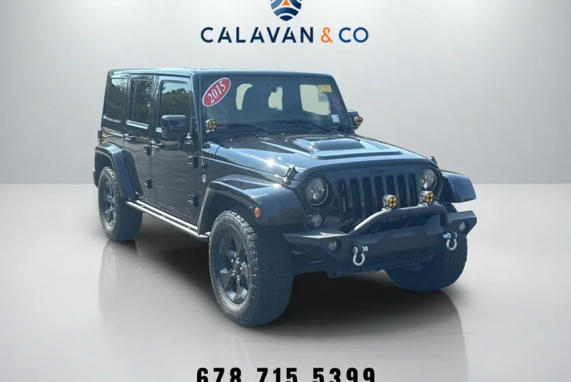 2015 Jeep Wrangler Unlimited Sahara photo 1