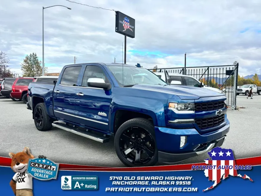 2015 Chevrolet Silverado 1500 High Country photo 1