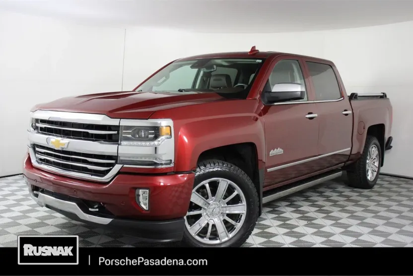 2018 Chevrolet Silverado 1500 High Country photo 1