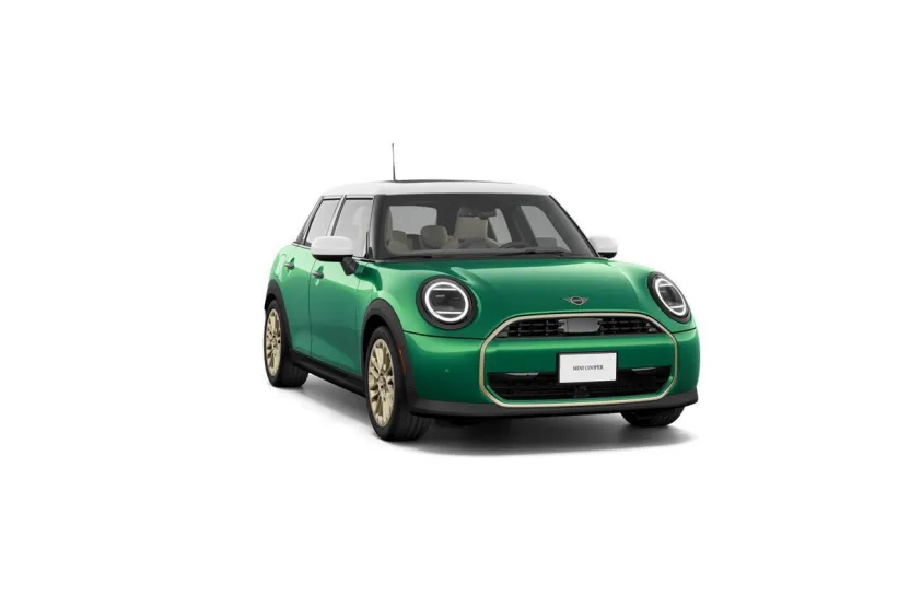 2026 Mini Cooper 4 Door Hardtop Signature photo 1