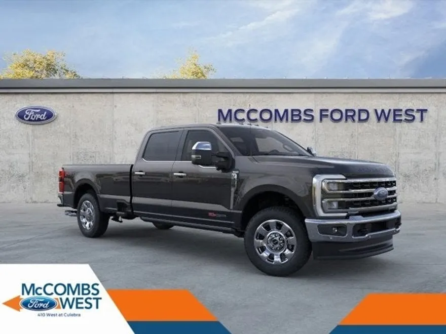 2025 Ford F-350 King Ranch photo 1
