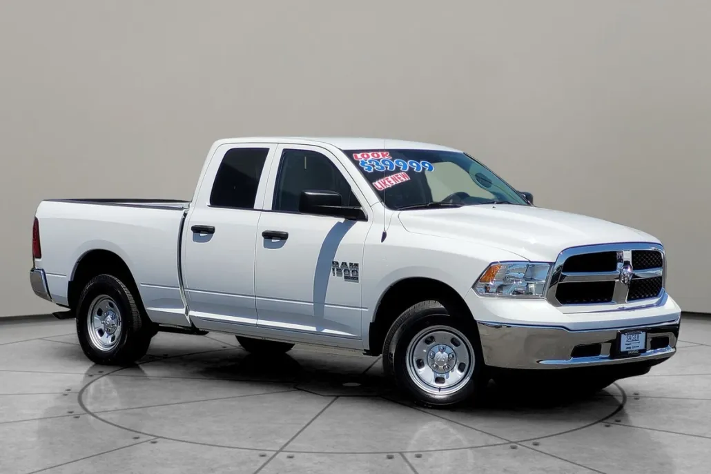 2024 Ram 1500 Classic SLT photo 1