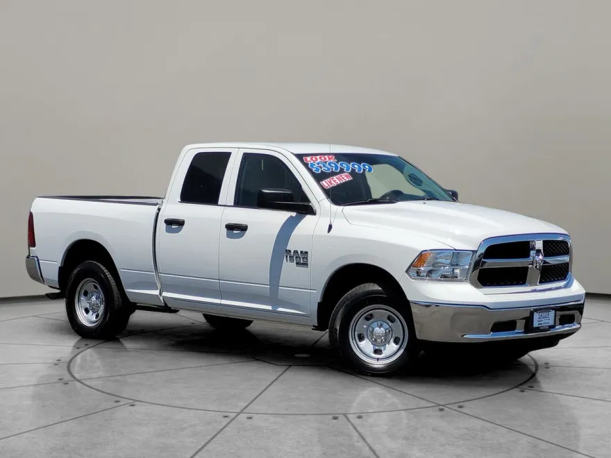 2024 Ram 1500 Classic SLT photo 1