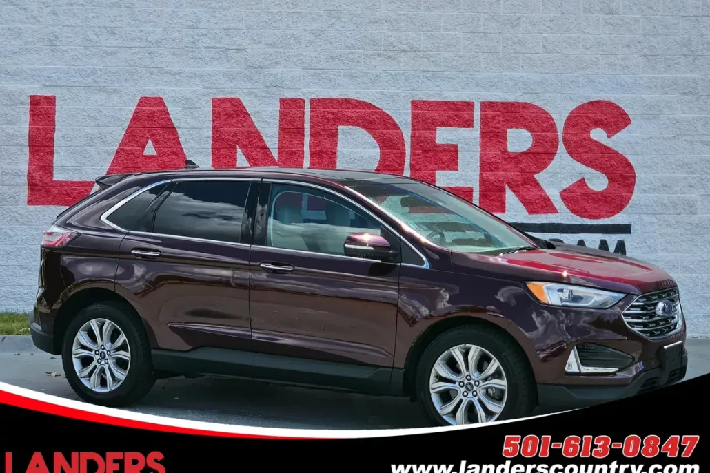 2019 Ford Edge Titanium photo 1