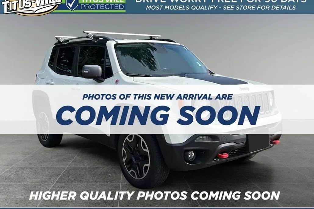 2015 Jeep Renegade Trailhawk photo 1