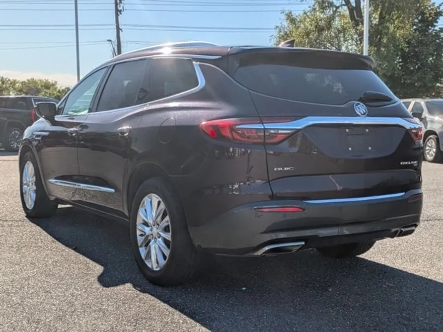 2018 Buick Enclave Premium photo 1