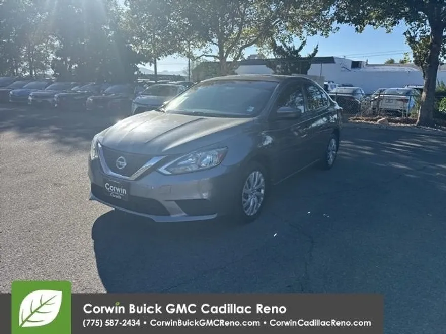 2017 Nissan Sentra SV photo 1