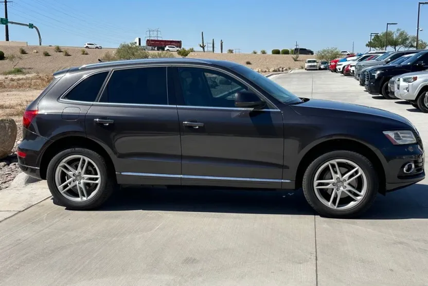 2015 Audi Q5 2.0T Premium Plus photo 1