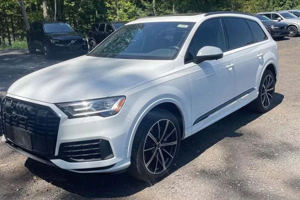 2022 Audi Q7 Premium Plus photo 1