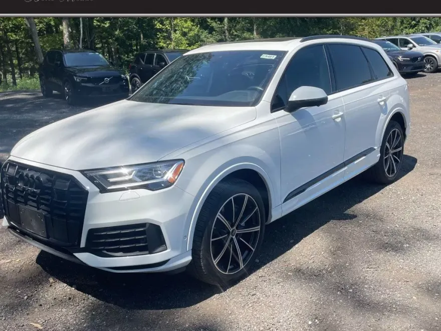 2022 Audi Q7 Premium Plus photo 1